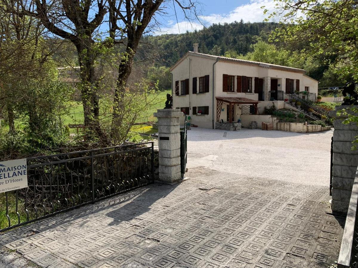Maison Castellane Chambre D'Hotes B&B Dış mekan fotoğraf