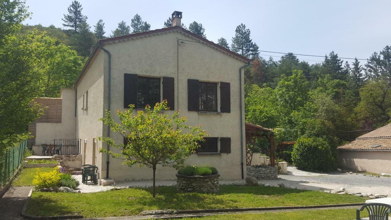 Maison Castellane Chambre D'Hotes B&B Dış mekan fotoğraf