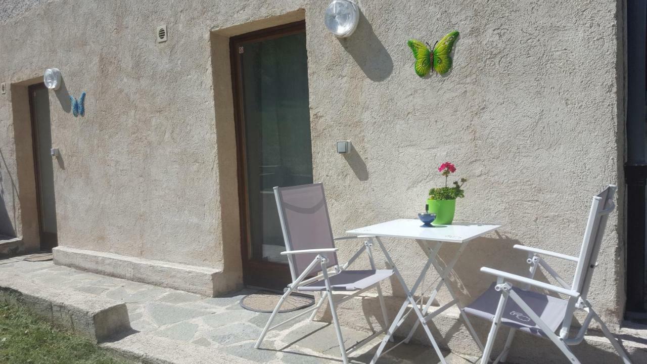 Maison Castellane Chambre D'Hotes B&B Dış mekan fotoğraf